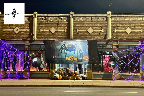 1ST PLACE: Kenneth James Salon (NIGHT)