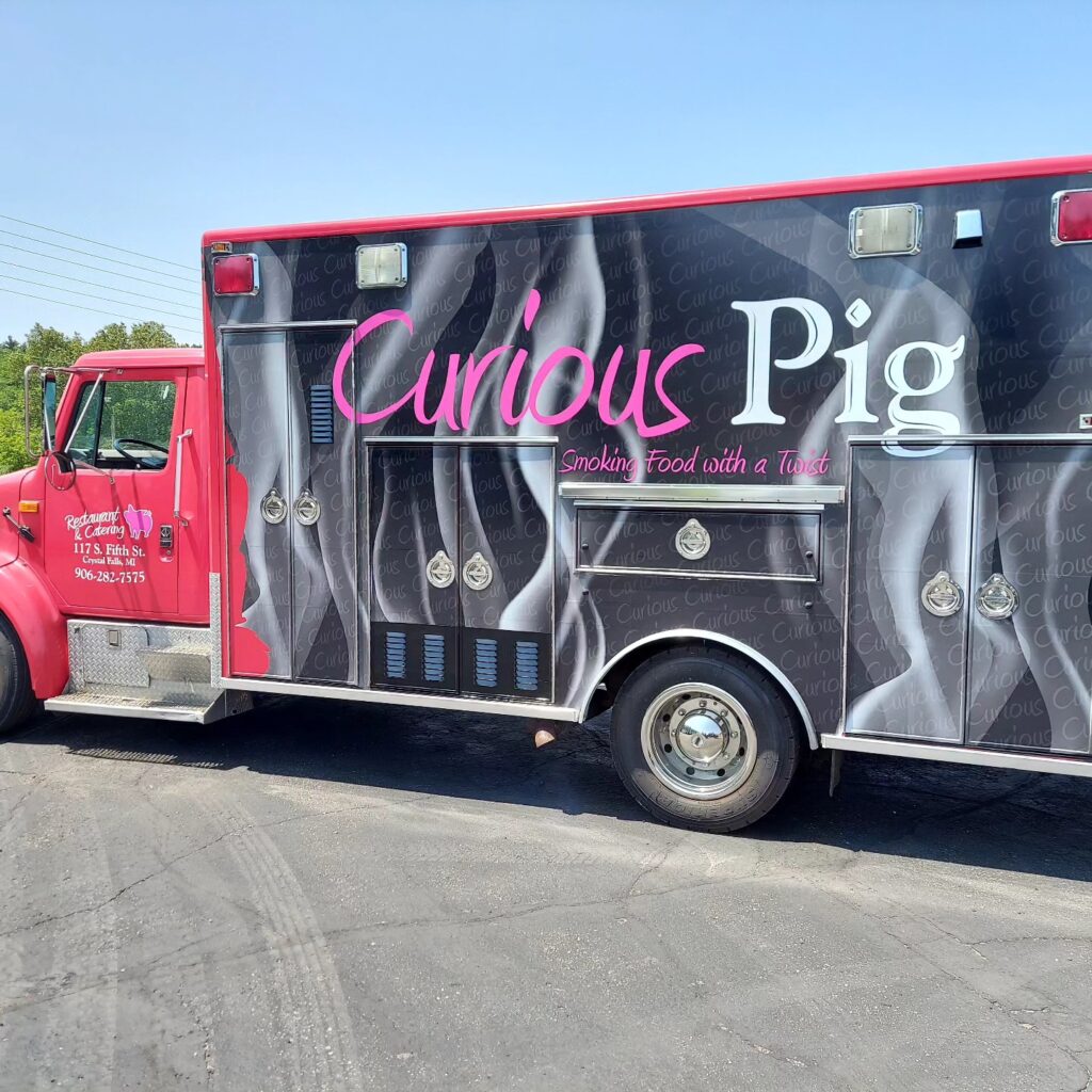 Curious Pig Food Truck, Iron Mountain and Crystal Falls michigan