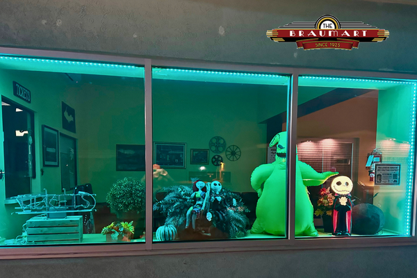 The Braumart (NIGHT)